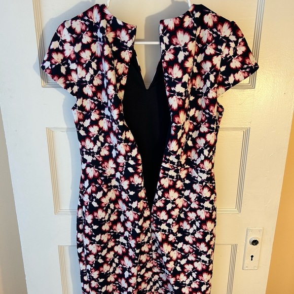 Banana Republic Pink and Navy Floral Midi Dress - Picture 7 of 7